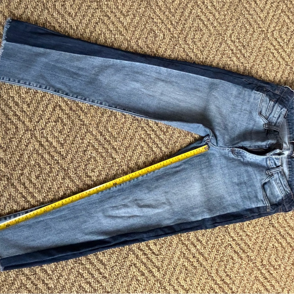 Kut from the Kloth -Women's Blue Jeans. Two-tone denim